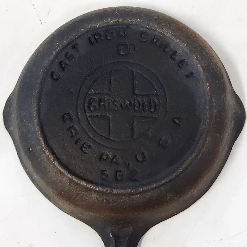 Vintage Griswold 0 Cast Iron Skillet Small Logo Erie PA 562 Pan